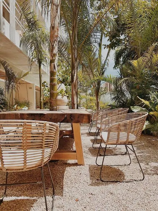 Infinity Pool In Veleta Apartamento Tulum