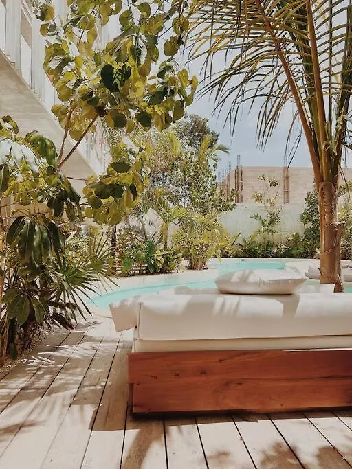 Infinity Pool In Veleta Apartamento Tulum